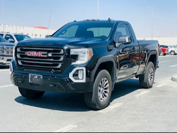 GMC  Sierra  AT4  2022  Automatic  100,000 Km  8 Cylinder  Four Wheel Drive (4WD)  Pick Up  Black