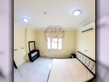 2 Bedrooms  Apartment  For Rent  in Doha -  Rawdat Al Khail  Not Furnished