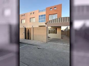 Family Residential  - Not Furnished  - Al Daayen  - Al Khisah  - 5 Bedrooms