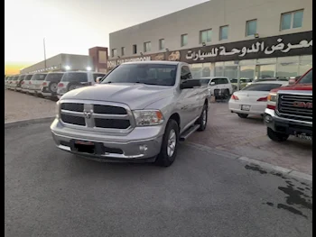 Dodge  Ram  1500  2015  Automatic  127,000 Km  8 Cylinder  Four Wheel Drive (4WD)  Pick Up  Silver