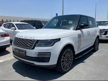 Land Rover  Range Rover  Vogue  Autobiography  2018  Automatic  69,000 Km  8 Cylinder  Four Wheel Drive (4WD)  SUV  White