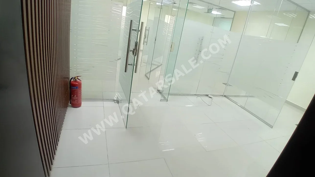 Commercial Offices - Not Furnished  - Doha  - Al Mansoura