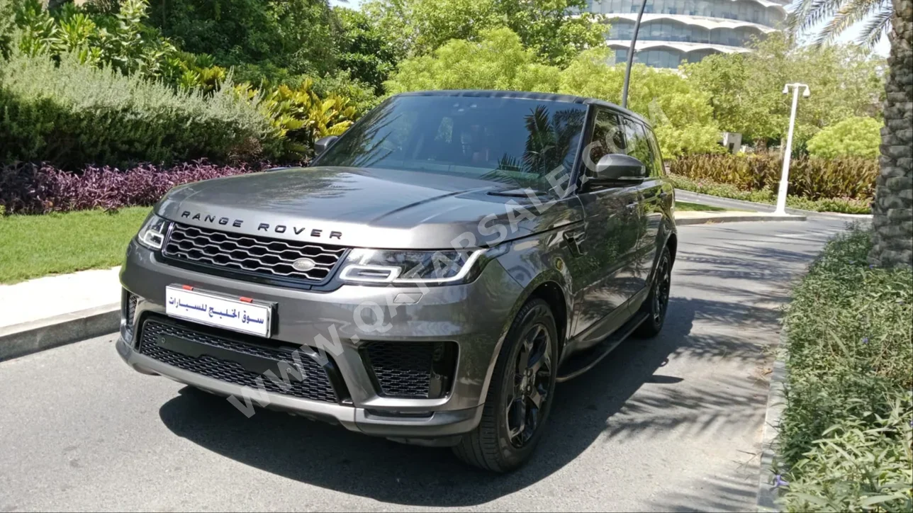 Land Rover  Range Rover  Sport  2018  Automatic  75,000 Km  6 Cylinder  Four Wheel Drive (4WD)  SUV  Gray