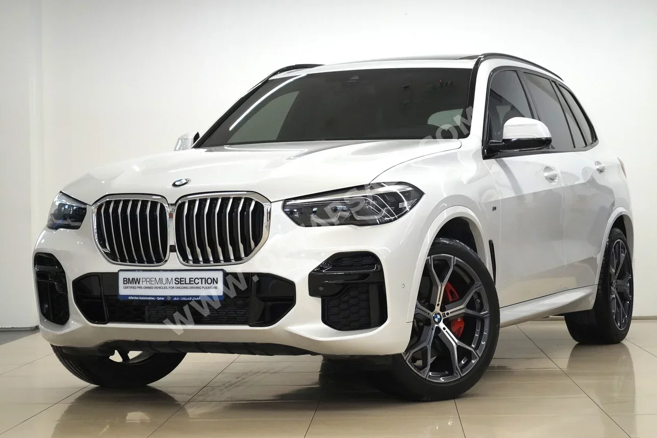 BMW  X-Series  X5  2022  Automatic  37٬100 Km  6 Cylinder  Four Wheel Drive (4WD)  SUV  White  With Warranty