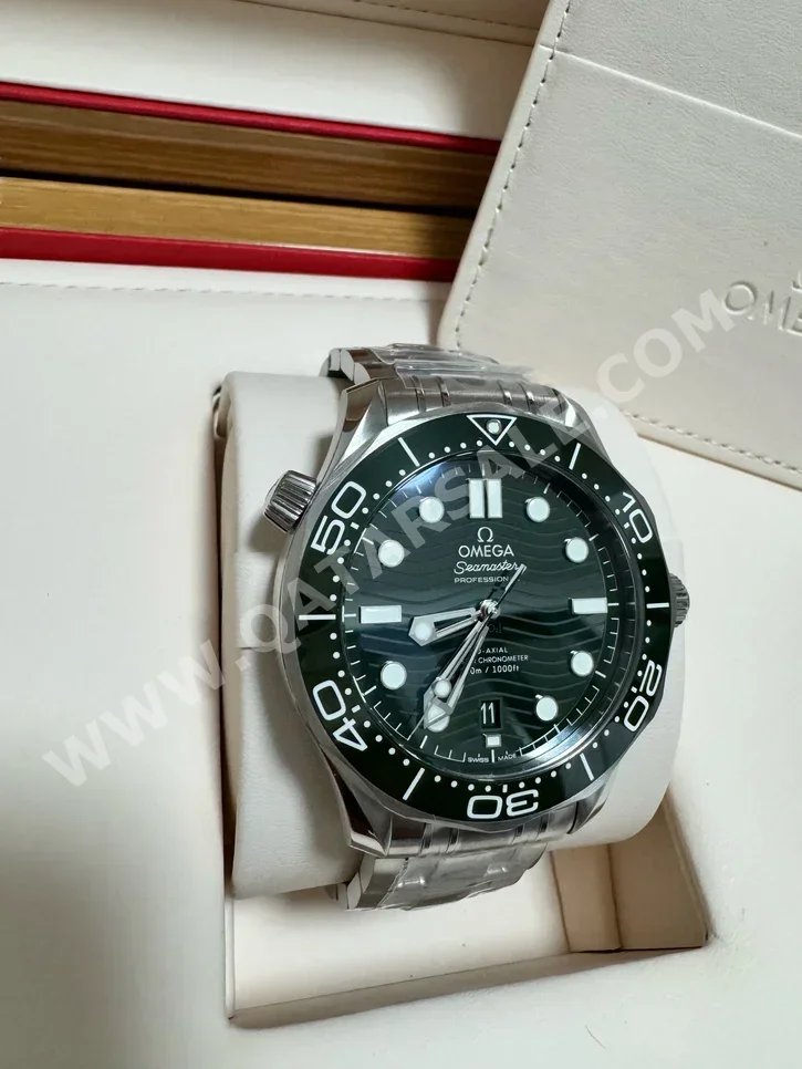 Watches - Omega  - Analogue Watches  - Green  - Men Watches