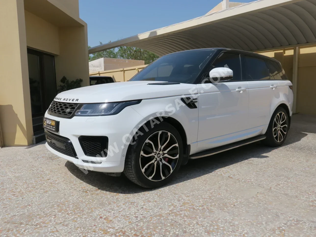 Land Rover  Range Rover  Sport Super charged  2019  Automatic  70,000 Km  8 Cylinder  Four Wheel Drive (4WD)  SUV  White  With Warranty