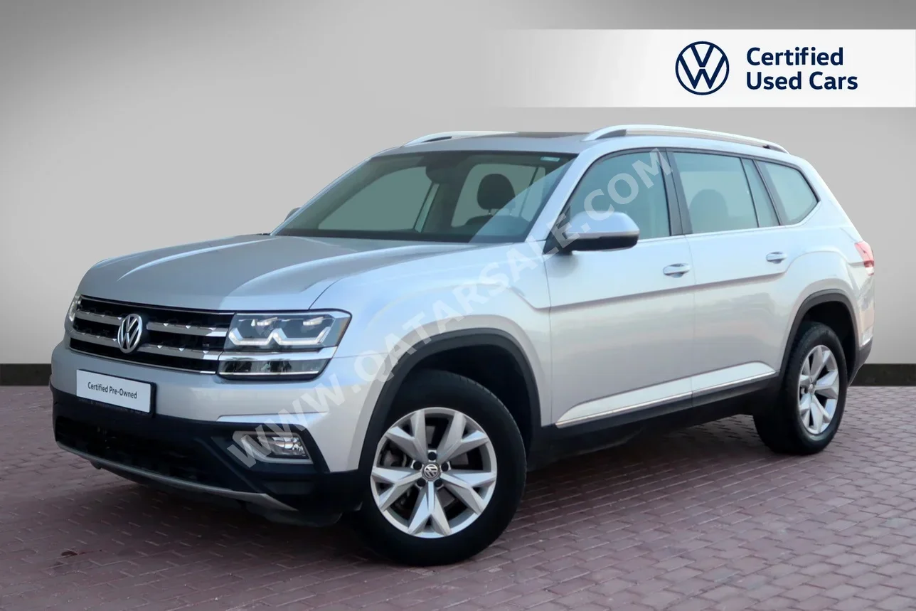 Volkswagen  Teramont  Comfortline  2019  Automatic  47,000 Km  6 Cylinder  All Wheel Drive (AWD)  SUV  Silver
