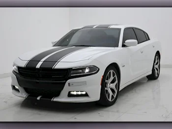 Dodge  Charger  RT  2015  Automatic  99,000 Km  8 Cylinder  Rear Wheel Drive (RWD)  Sedan  White