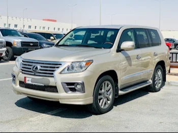 Lexus  LX  570 S  2015  Automatic  300,000 Km  8 Cylinder  Four Wheel Drive (4WD)  SUV  Gold