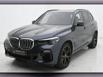 BMW  X-Series  X5 40i  2019  Automatic  72,000 Km  6 Cylinder  Four Wheel Drive (4WD)  SUV  Gray