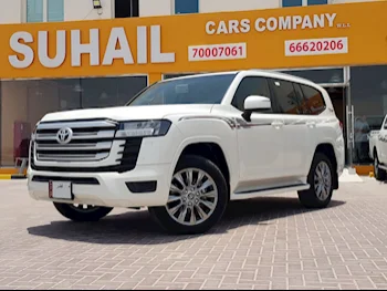 Toyota  Land Cruiser  GXR Twin Turbo  2022  Automatic  103,000 Km  6 Cylinder  Four Wheel Drive (4WD)  SUV  White