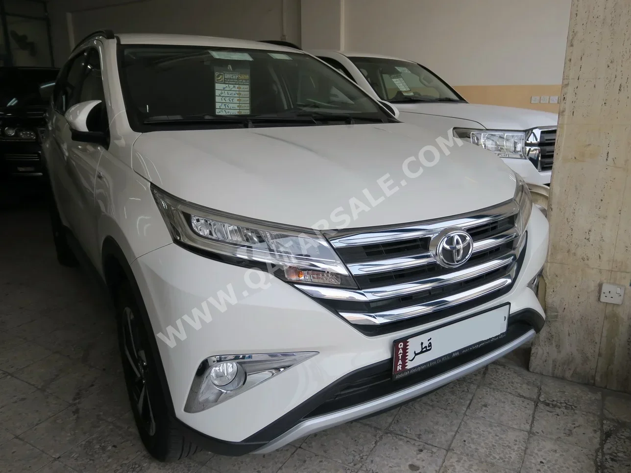 Toyota  Rush  2022  Automatic  32,000 Km  4 Cylinder  Front Wheel Drive (FWD)  SUV  White  With Warranty
