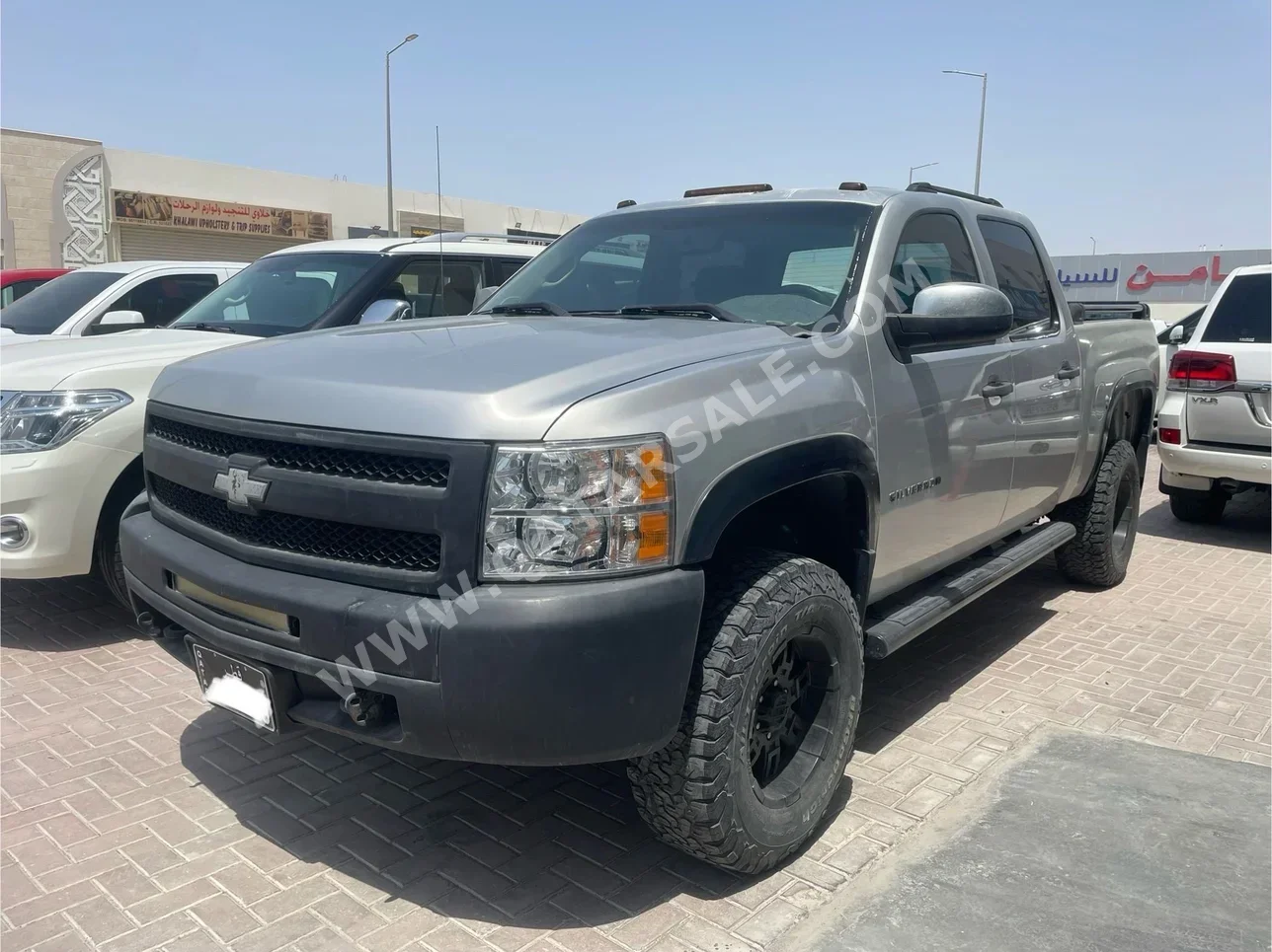 Chevrolet  Silverado  LT  2011  Automatic  249,000 Km  8 Cylinder  Four Wheel Drive (4WD)  Pick Up  Silver