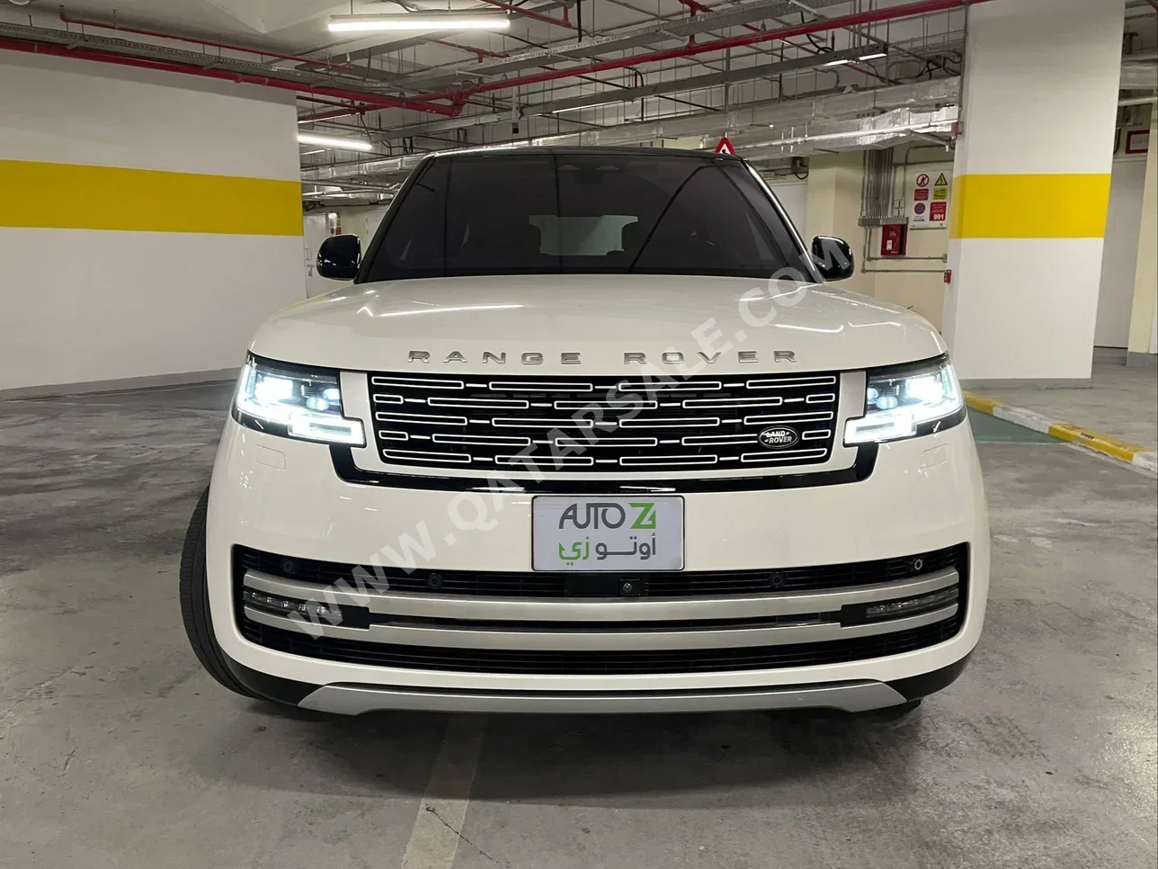 Land Rover  Range Rover  Vogue  Autobiography  2022  Automatic  35,000 Km  8 Cylinder  Four Wheel Drive (4WD)  SUV  White  With Warranty