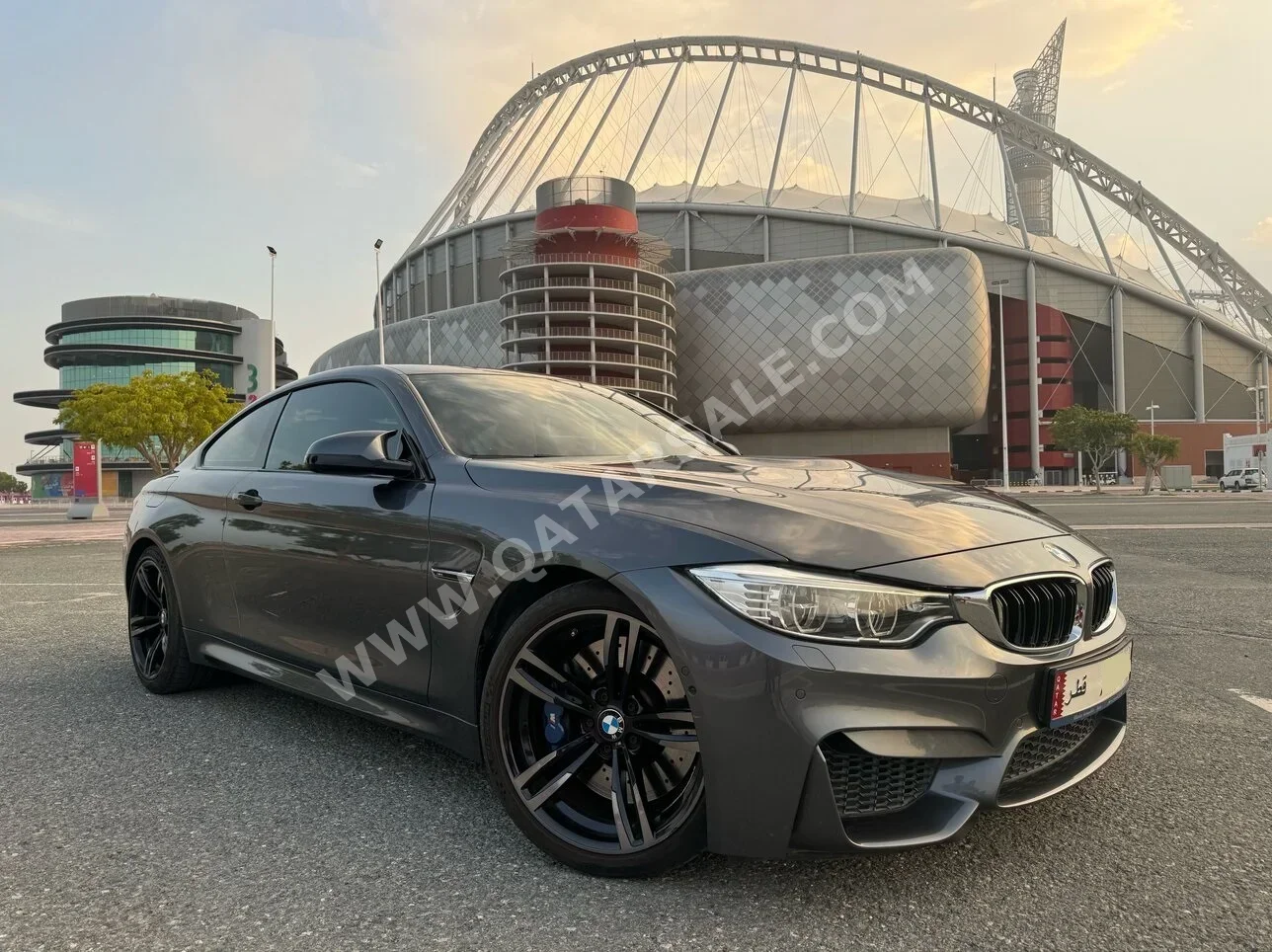 BMW  M-Series  4  2016  Automatic  44,000 Km  6 Cylinder  Rear Wheel Drive (RWD)  Coupe / Sport  Gray  With Warranty