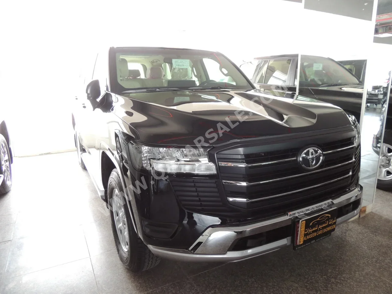 Toyota  Land Cruiser  GX  2024  Automatic  5,000 Km  6 Cylinder  Four Wheel Drive (4WD)  SUV  Black  With Warranty