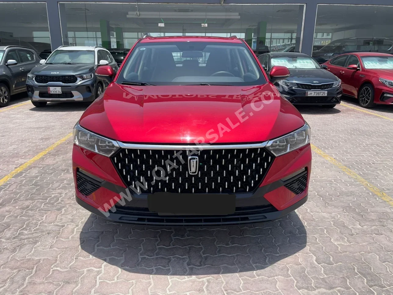 Bestune  T77  2023  Automatic  29٬000 Km  4 Cylinder  Four Wheel Drive (4WD)  SUV  Red  With Warranty