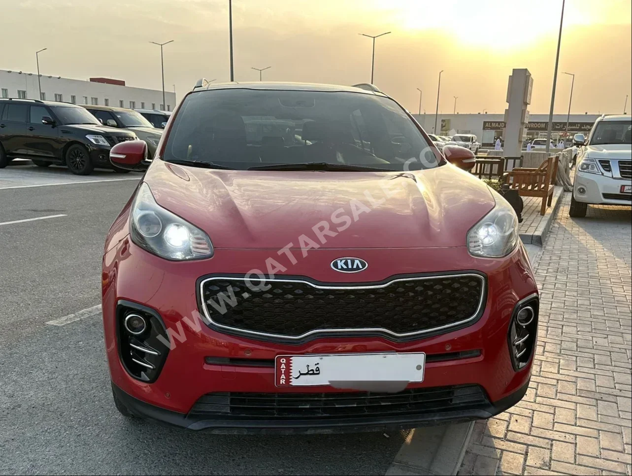 Kia  Sportage  2019  Automatic  135,000 Km  4 Cylinder  Front Wheel Drive (FWD)  SUV  Red