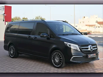 Mercedes-Benz  V-Class  250  2022  Automatic  50,000 Km  4 Cylinder  Rear Wheel Drive (RWD)  Van / Bus  Black Matte  With Warranty