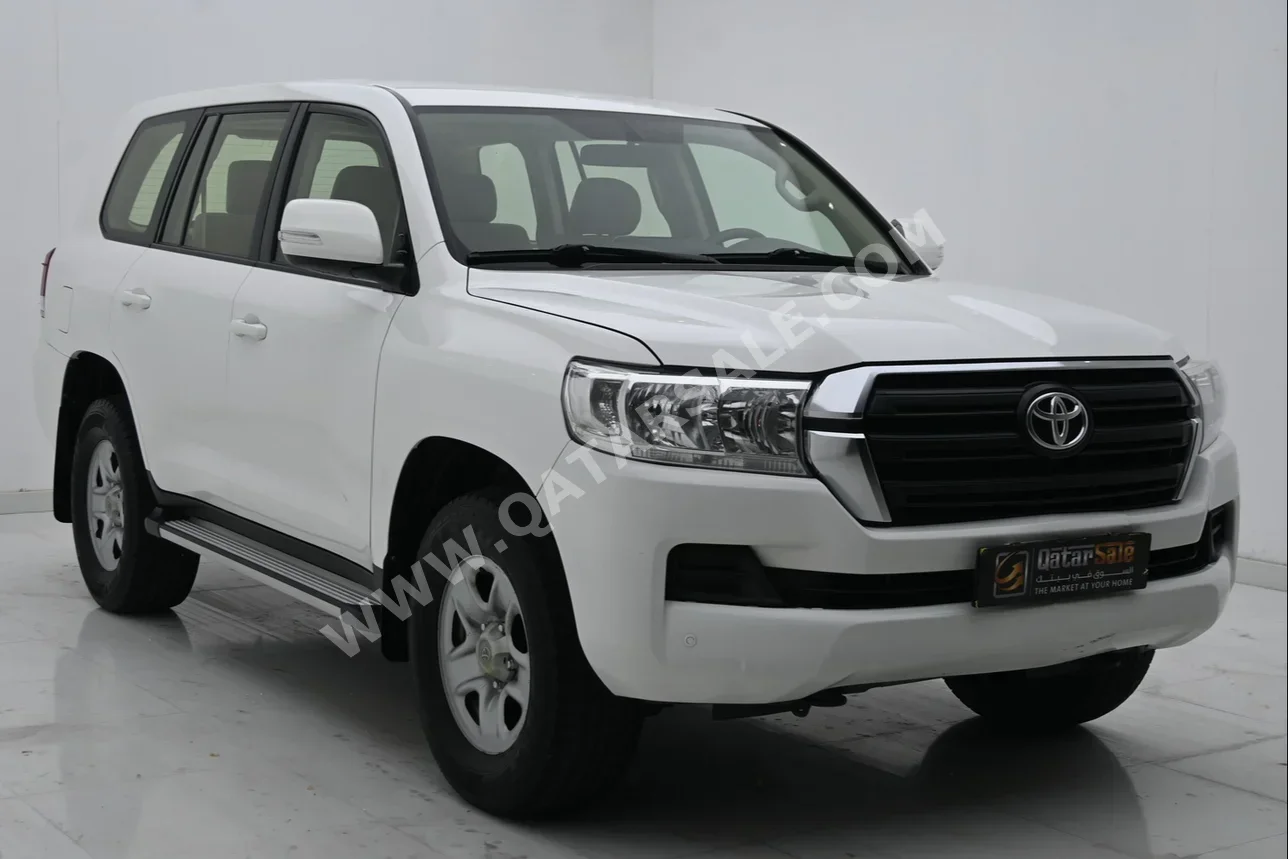 Toyota  Land Cruiser  GX  2019  Automatic  200,000 Km  6 Cylinder  Four Wheel Drive (4WD)  SUV  White