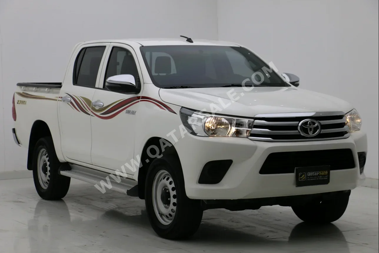 Toyota  Hilux  2021  Automatic  140,000 Km  4 Cylinder  Four Wheel Drive (4WD)  Pick Up  White