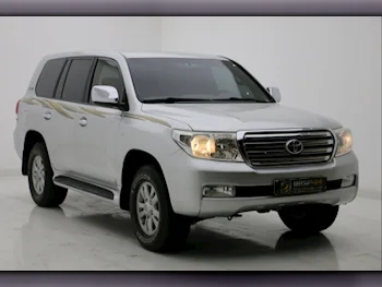  Toyota  Land Cruiser  GXR  2008  Automatic  350,000 Km  8 Cylinder  Four Wheel Drive (4WD)  SUV  Silver  With Warranty