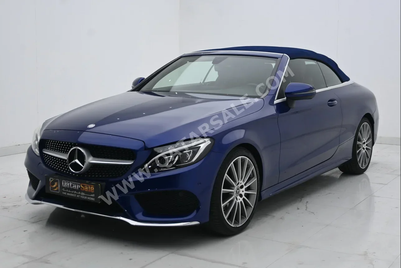 Mercedes-Benz  C-Class  300  2017  Automatic  48,000 Km  4 Cylinder  Rear Wheel Drive (RWD)  Convertible  Blue