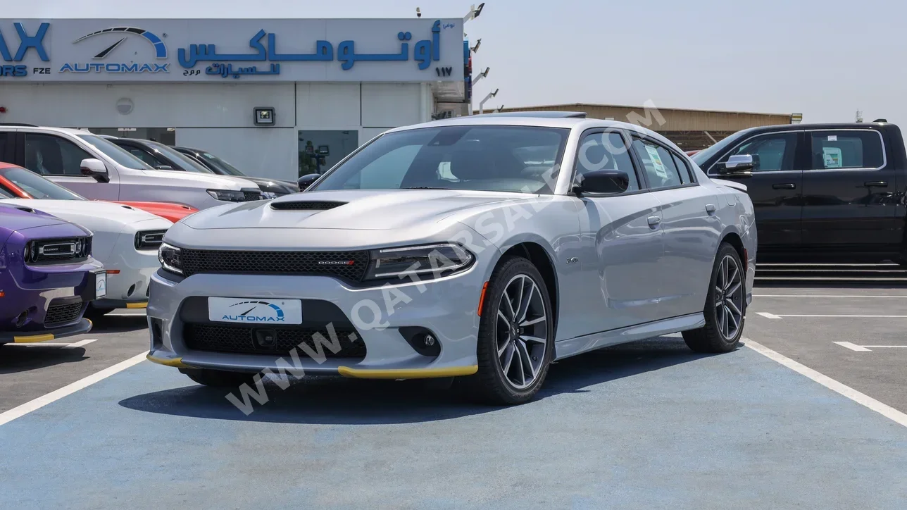 Dodge  Charger  R/T Plus  2023  Automatic  0 Km  8 Cylinder  Rear Wheel Drive (RWD)  Sedan  Silver  With Warranty