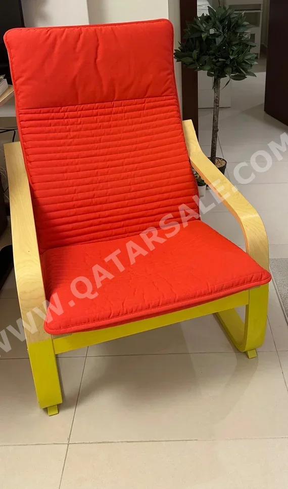 الأرائك والكنب والكراسي ايكيا  كرسي  - قماش  - أحمر