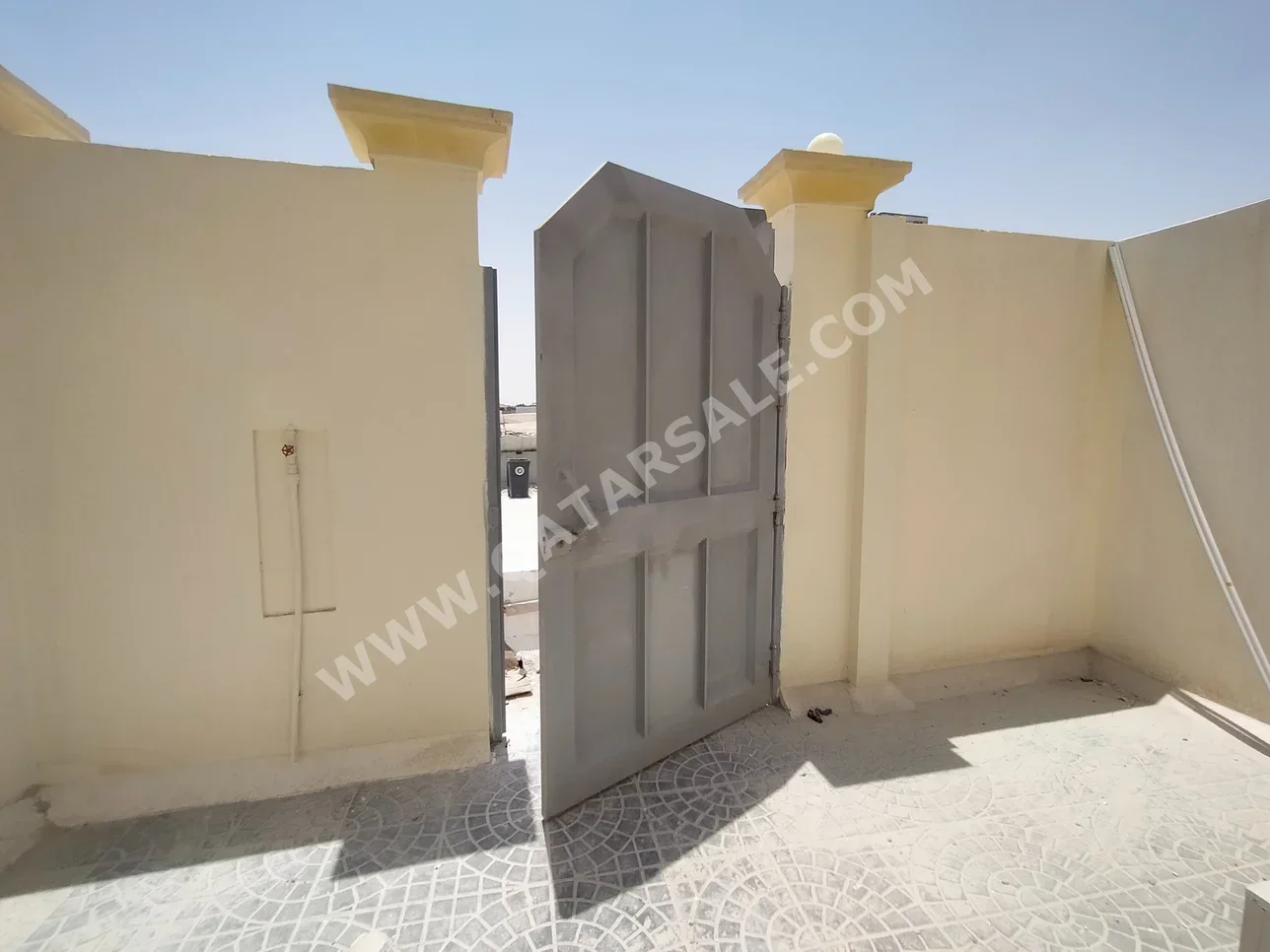 Studio  For Rent  in Al Rayyan -  Muraikh  Not Furnished