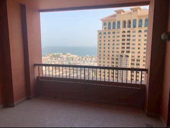 1 Bedrooms  Apartment  For Rent  in Doha -  The Pearl  Semi Furnished