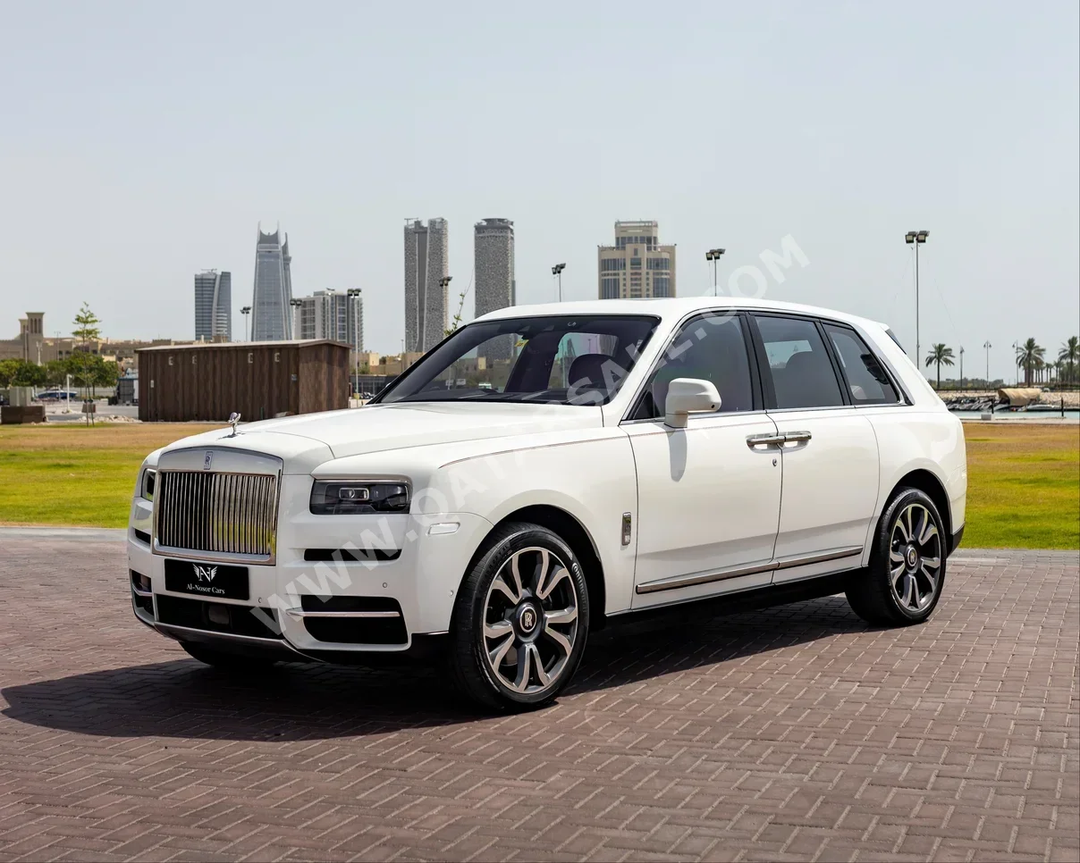 Rolls-Royce  Cullinan  2019  Automatic  29,000 Km  12 Cylinder  Four Wheel Drive (4WD)  SUV  White