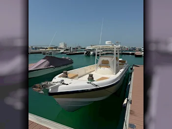 قوارب صيد وشراعية - حالول  - قطر  - 2017  - أبيض