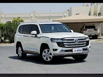 Toyota  Land Cruiser  GXR Twin Turbo  2022  Automatic  30,000 Km  6 Cylinder  Four Wheel Drive (4WD)  SUV  White  With Warranty