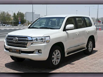 Toyota  Land Cruiser  GXR  2020  Automatic  48,000 Km  6 Cylinder  Four Wheel Drive (4WD)  SUV  White  With Warranty