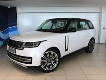 Land Rover  Range Rover  HSE  2024  Automatic  50 Km  8 Cylinder  Four Wheel Drive (4WD)  SUV  White  With Warranty
