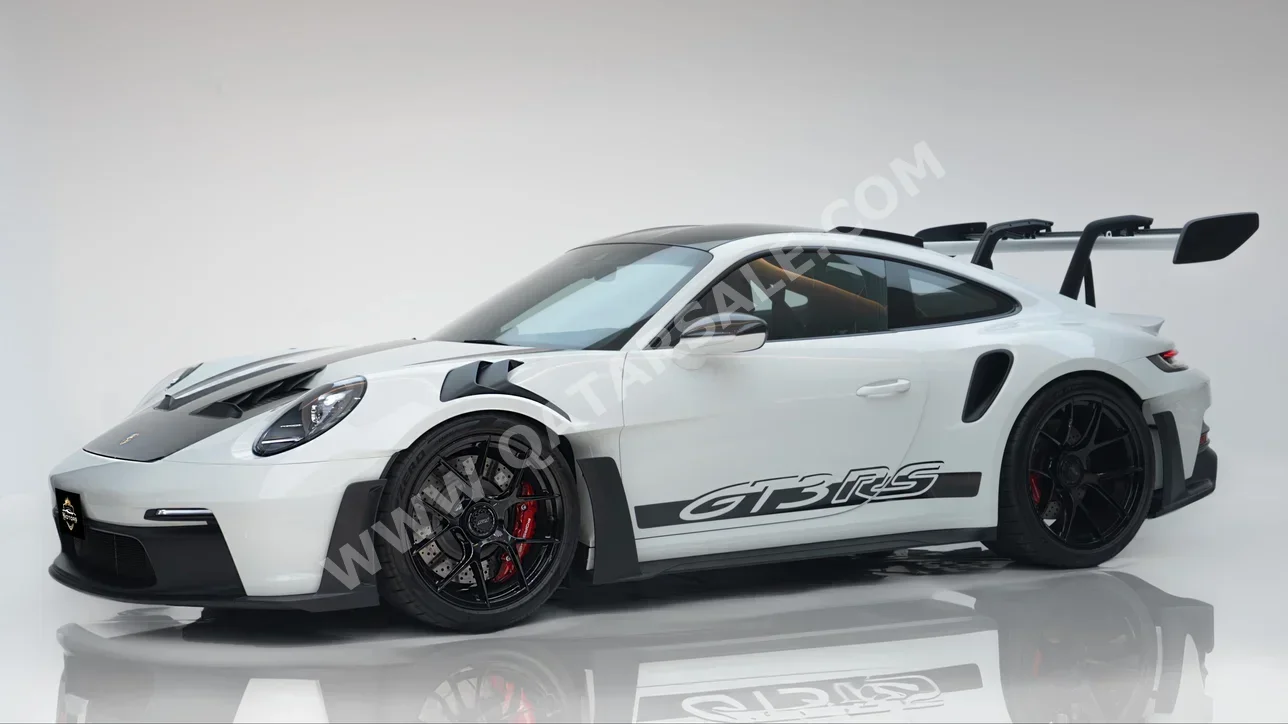 Porsche  911  GT3 RS-Weissach Package  2024  Automatic  2٬700 Km  6 Cylinder  Rear Wheel Drive (RWD)  Coupe / Sport  White  With Warranty