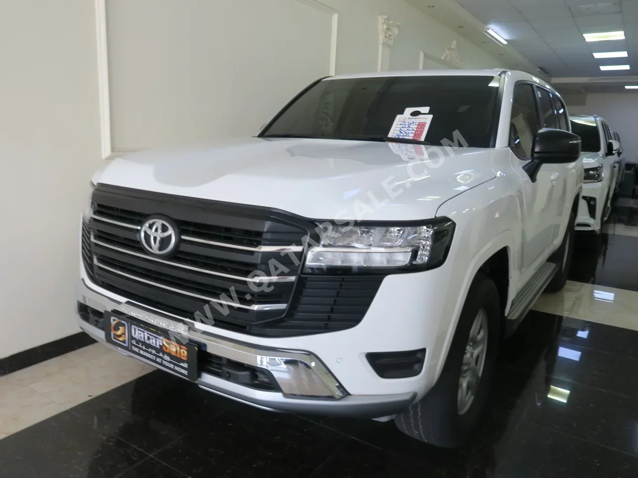 Toyota  Land Cruiser  GX  2022  Automatic  47,000 Km  6 Cylinder  Four Wheel Drive (4WD)  SUV  White  With Warranty