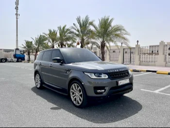Land Rover  Range Rover  Sport Super charged  2015  Automatic  205,000 Km  8 Cylinder  Four Wheel Drive (4WD)  SUV  Gray