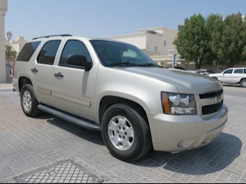 Chevrolet  Tahoe  2013  Automatic  287,000 Km  8 Cylinder  Four Wheel Drive (4WD)  SUV  Gold
