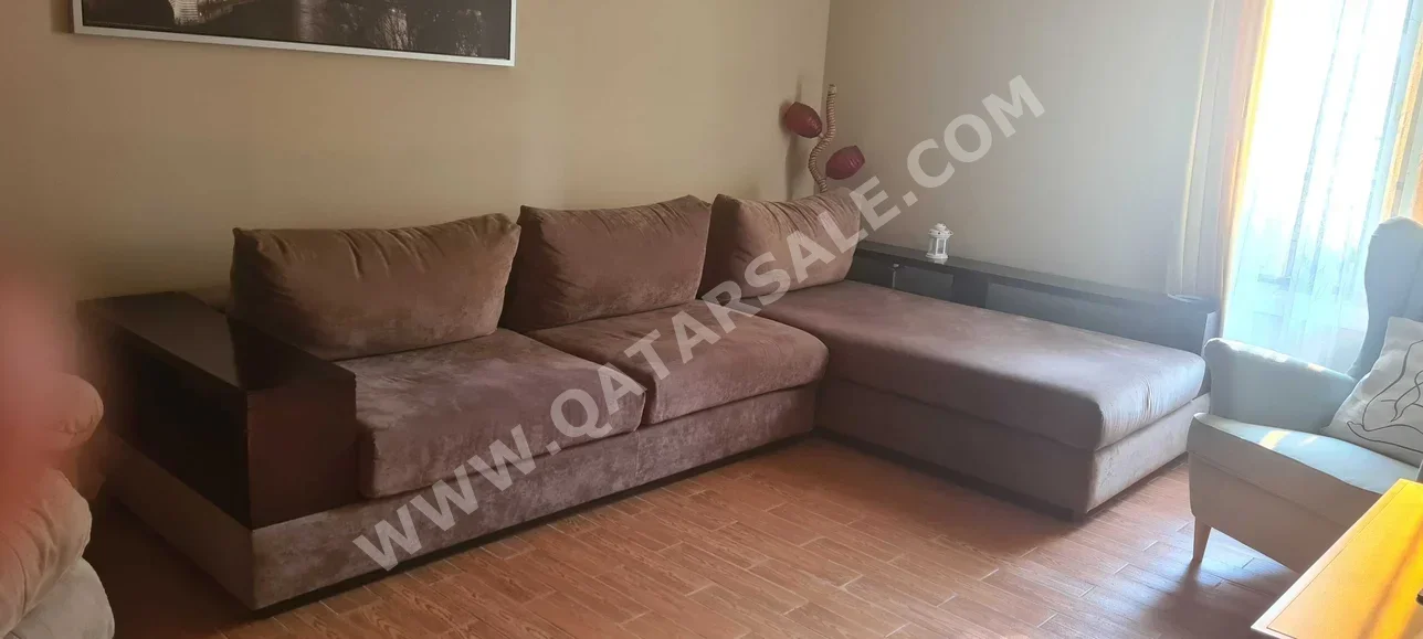 Sofas, Couches & Chairs L shape  - Brown