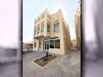 Family Residential  - Not Furnished  - Lusail  - Qetaifan Island North  - 6 Bedrooms
