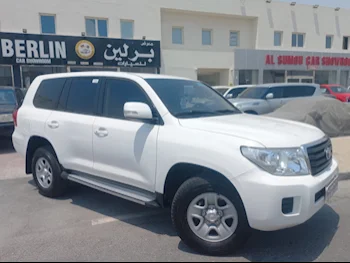 Toyota  Land Cruiser  G  2014  Automatic  204,000 Km  6 Cylinder  Four Wheel Drive (4WD)  SUV  White