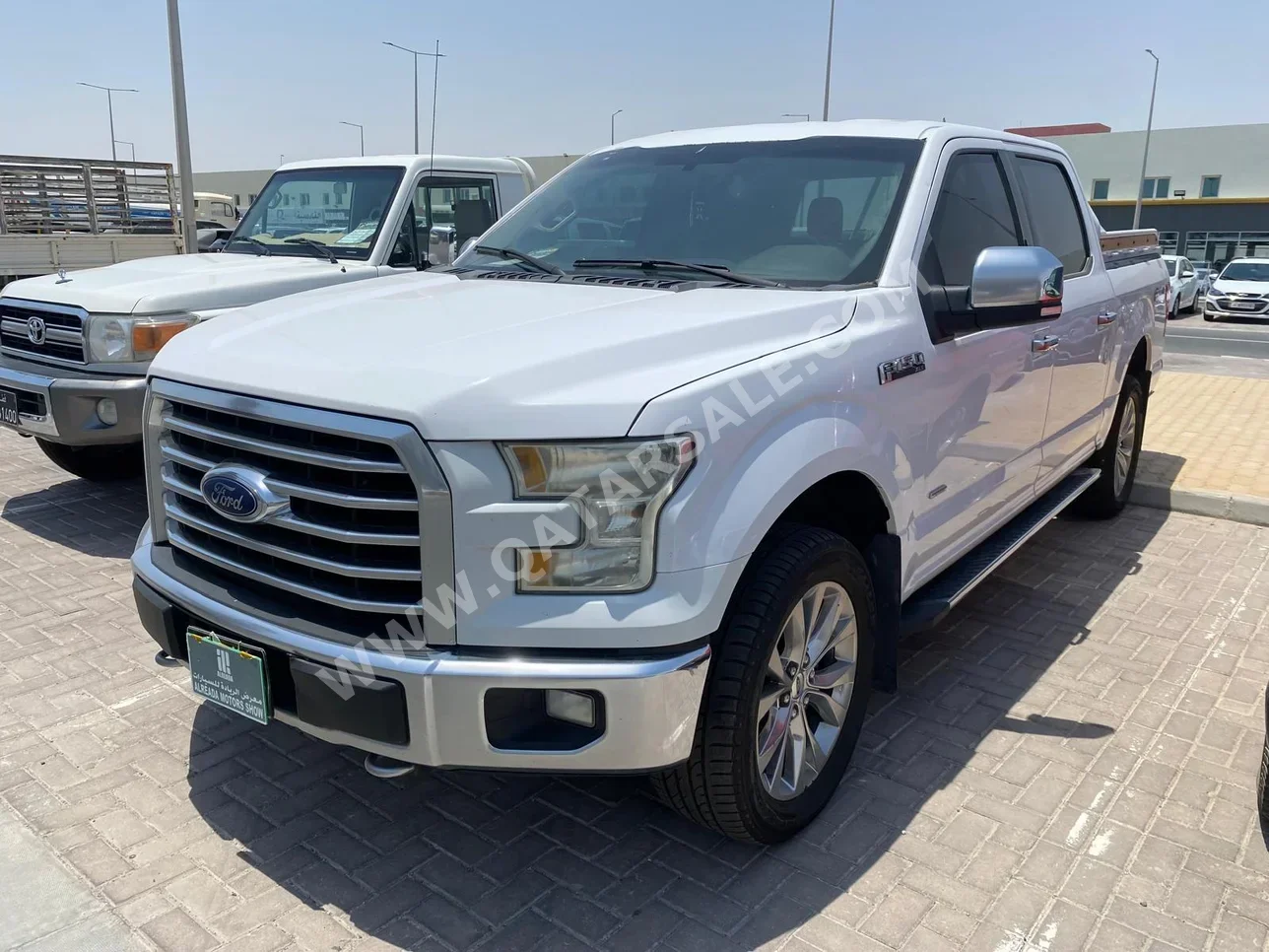 Ford  F  150  2015  Automatic  262,000 Km  8 Cylinder  Four Wheel Drive (4WD)  Pick Up  White