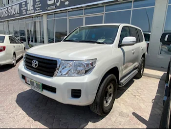Toyota  Land Cruiser  G  2014  Automatic  280,000 Km  6 Cylinder  Four Wheel Drive (4WD)  SUV  White