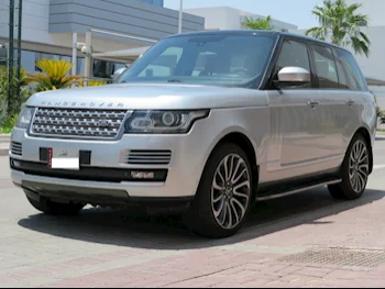 Land Rover  Range Rover  Vogue  Autobiography  2013  Automatic  106,000 Km  8 Cylinder  Four Wheel Drive (4WD)  SUV  Silver