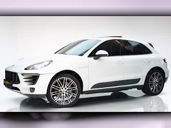 Porsche  Macan  S  2015  Automatic  130٬000 Km  6 Cylinder  Four Wheel Drive (4WD)  SUV  White