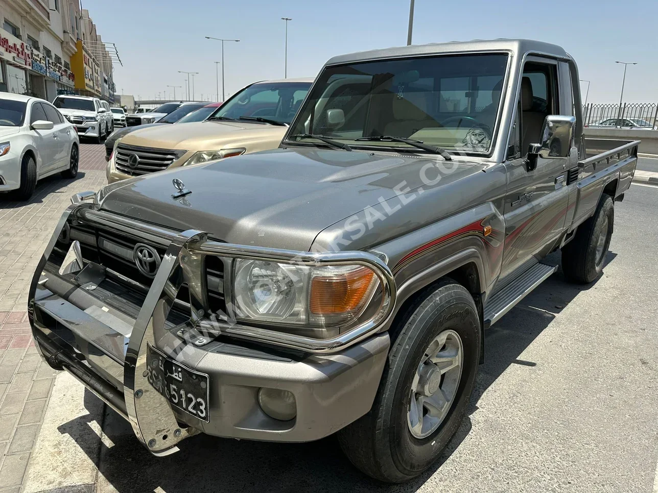 Toyota  Land Cruiser  LX  2009  Manual  341,000 Km  6 Cylinder  Four Wheel Drive (4WD)  Pick Up  Brown