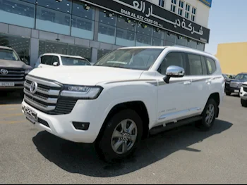 Toyota  Land Cruiser  VX Twin Turbo  2023  Automatic  1,000 Km  6 Cylinder  Four Wheel Drive (4WD)  SUV  White  With Warranty