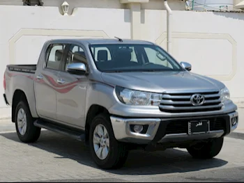 Toyota  Hilux  2020  Automatic  113,000 Km  4 Cylinder  Four Wheel Drive (4WD)  Pick Up  Silver
